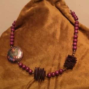 😄Vintage Wooden beaded necklace